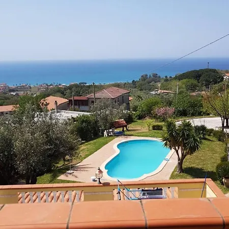 Villa Vista Stromboli Falerna Scalo