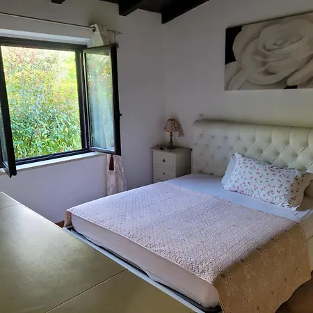 Vista Stromboli فيلة *