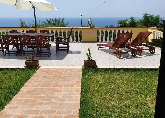 فيلة Vista Stromboli *