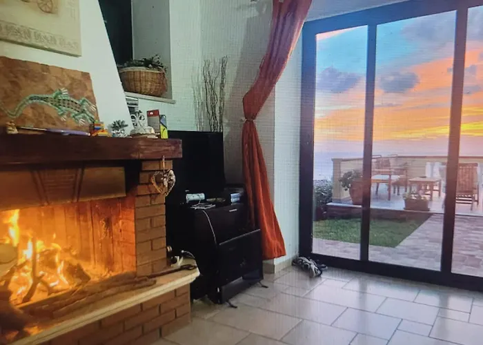 Vista Stromboli ヴィラ Falerna Scalo